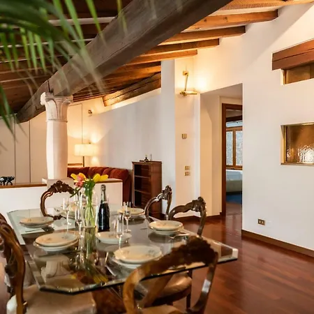 Domus - Magnifiche Residenze San Fermo *